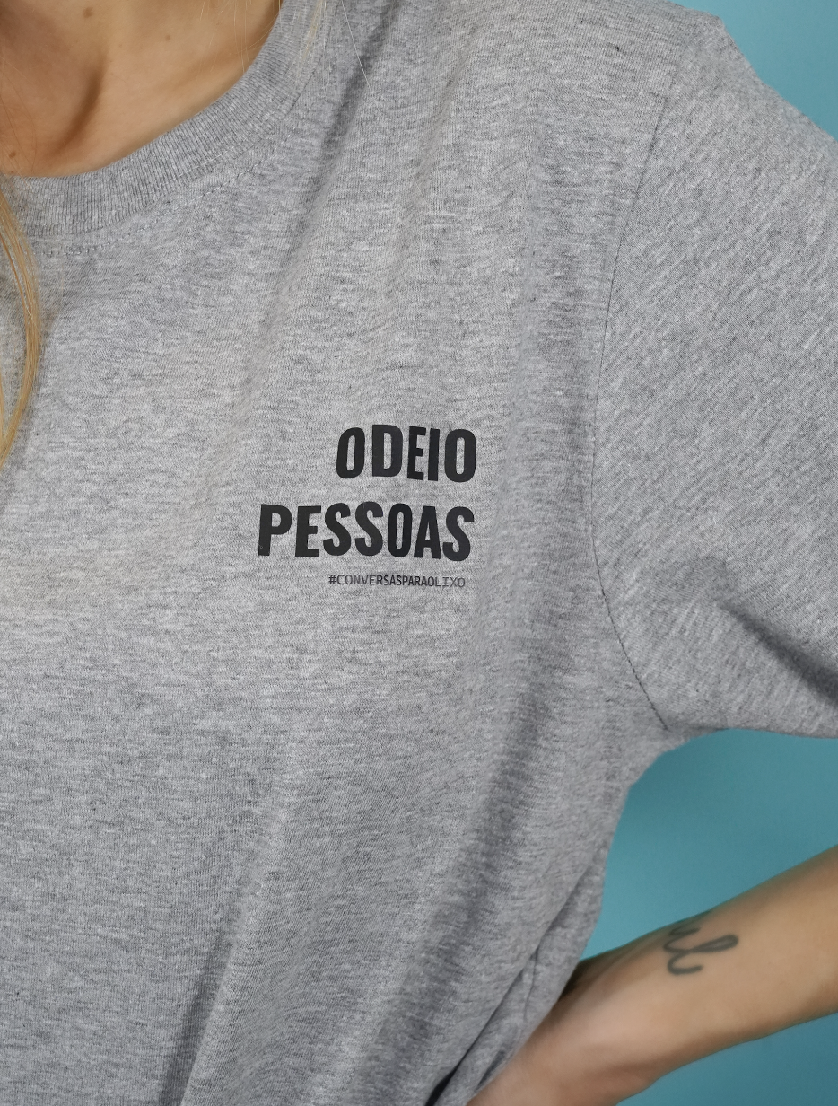 TSHIRT "ODEIO PESSOAS"